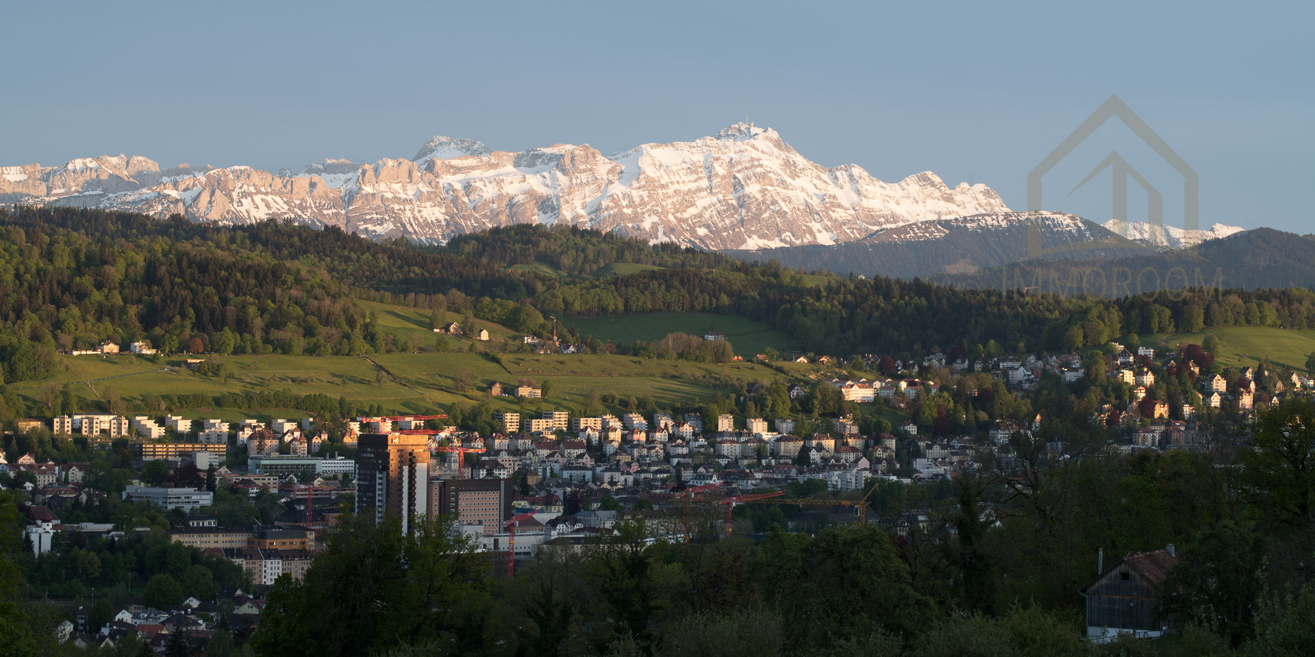 Vorschaubild Mehrfamilienhaus